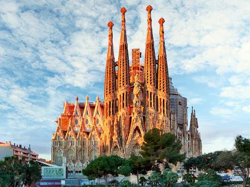 The-Sagrada-Familia (2).jpg